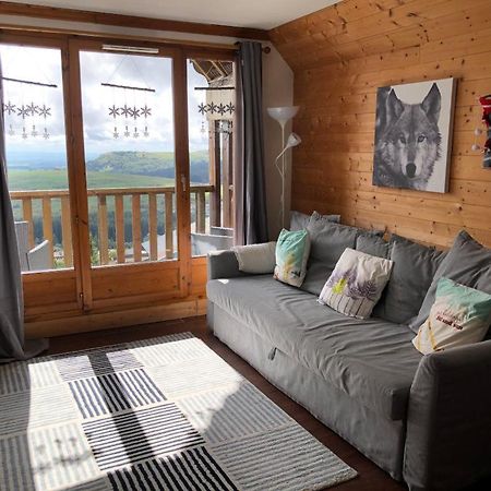 Lama-Gite-Des-Puys T3 Lamado Vue Epoustouflante Sud Avec Grande Terrasse Super Besse Zewnętrze zdjęcie
